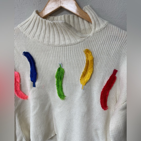 trendy knit cropped sweater - Picture 2 of 5